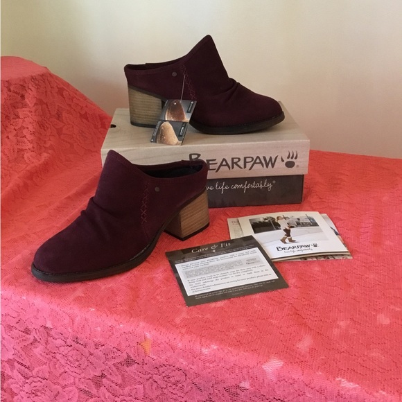 BearPaw Shoes - Bear Paw Clogs *size 9*